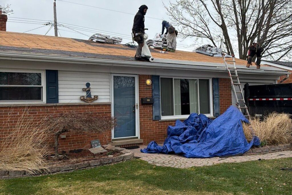 Roof Replacement Warren
